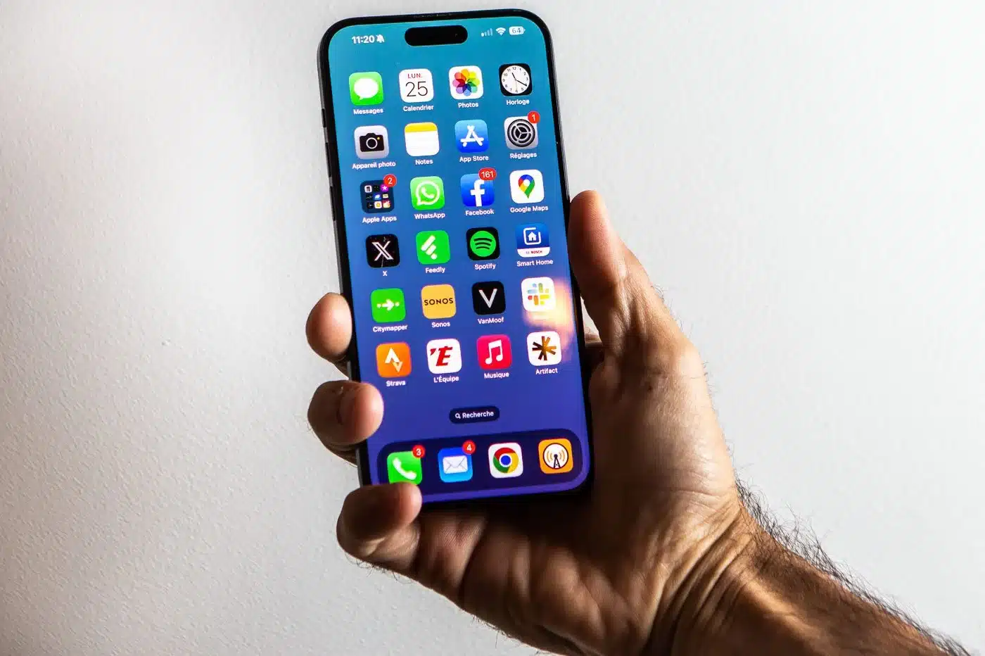 L’iPhone 15 Pro Max domine le marché des smartphones au premier trimestre