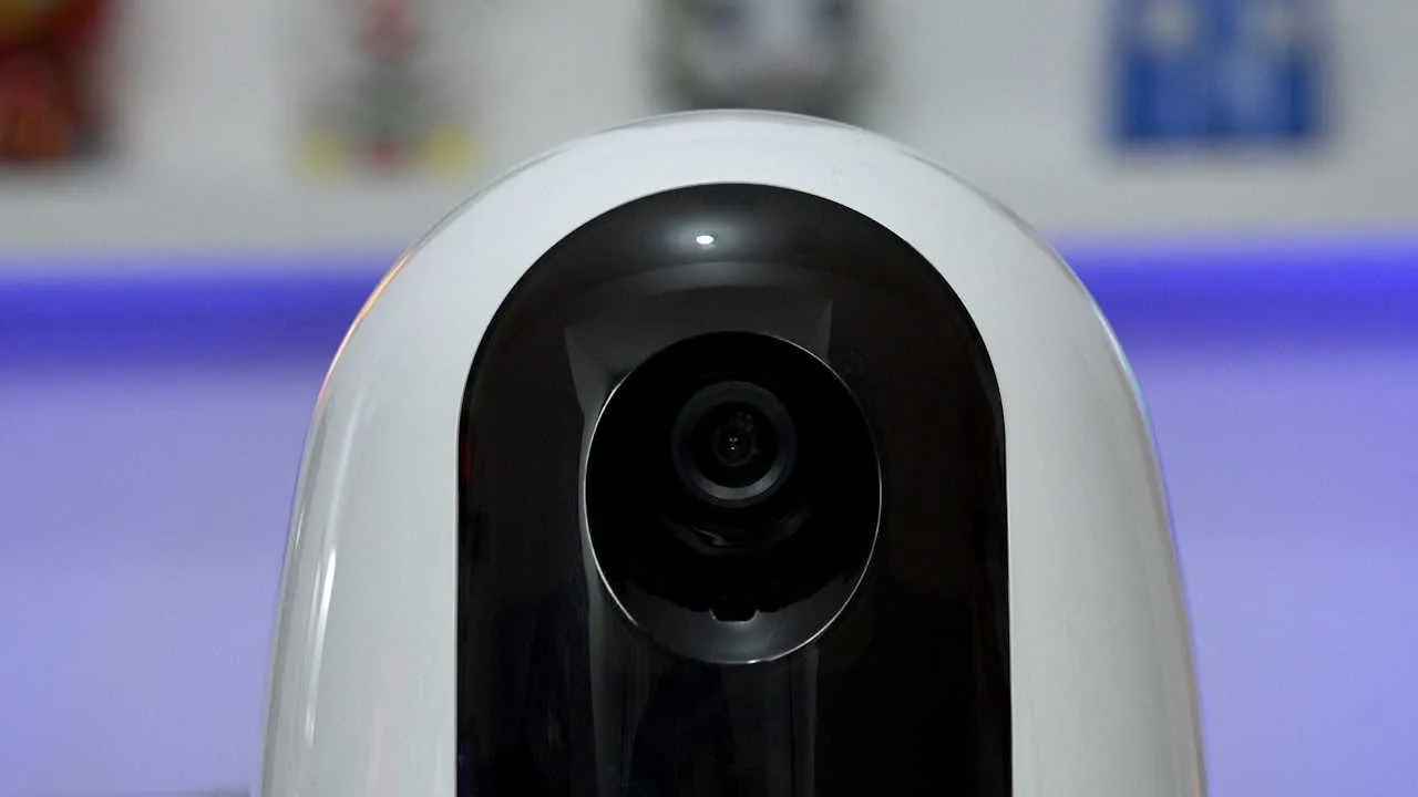PAWBO – Caméra surveillance interactive pour chien